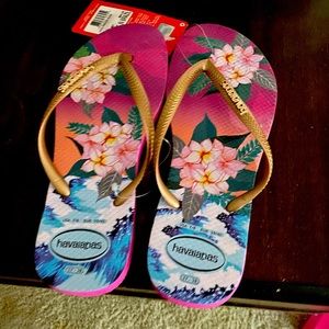 Havaiana floral flip flops 37/38